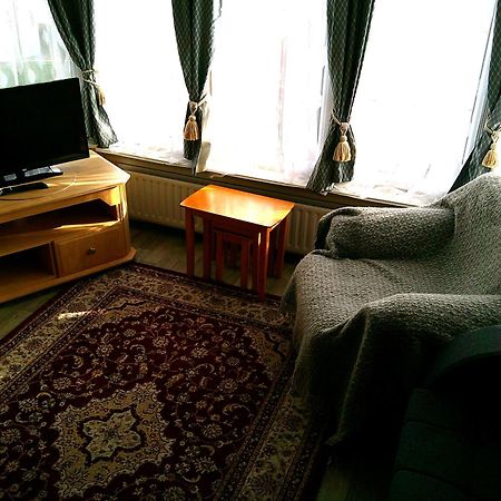 צ'אפל סנט לאונרדס 8 Berth Central Heated Golden Palm מראה חיצוני תמונה